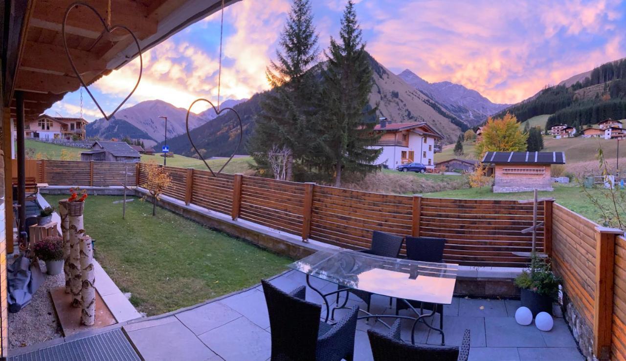 Appartement Tiroliving à Berwang Extérieur photo